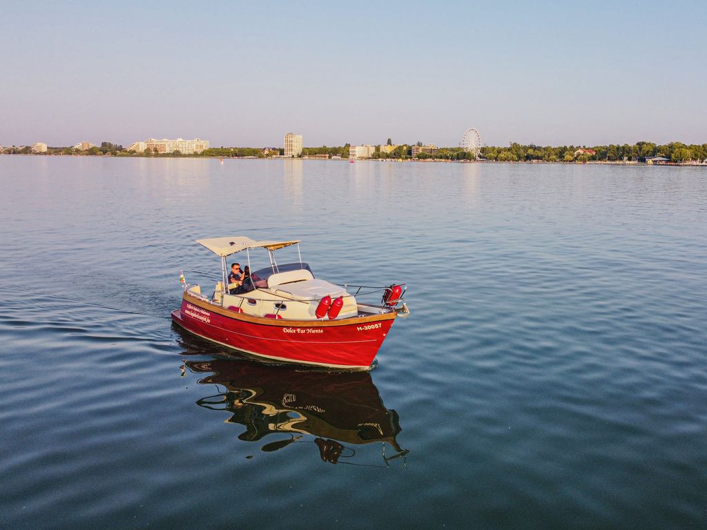 Wia 265 elektromos yacht 3