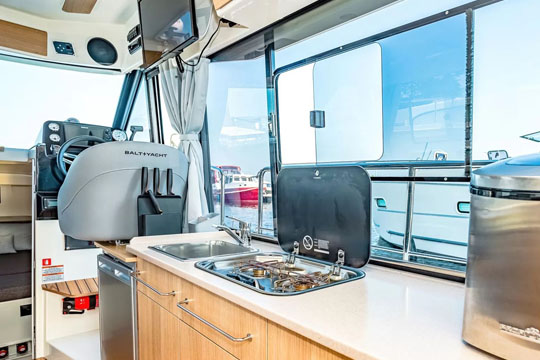 SunCamper 35 lakóhajó 3