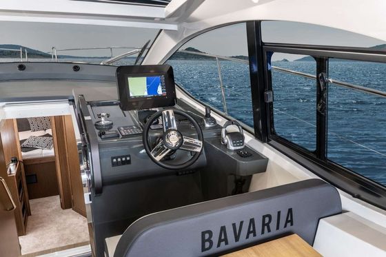Hajóbérlés Siófok — Bavaria SR 41