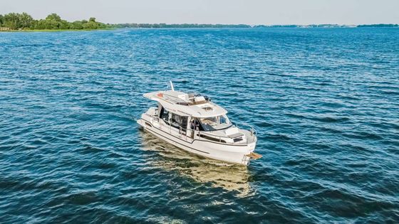 Hajóbérlés Siófok — Suncamper 35 elektromos yacht